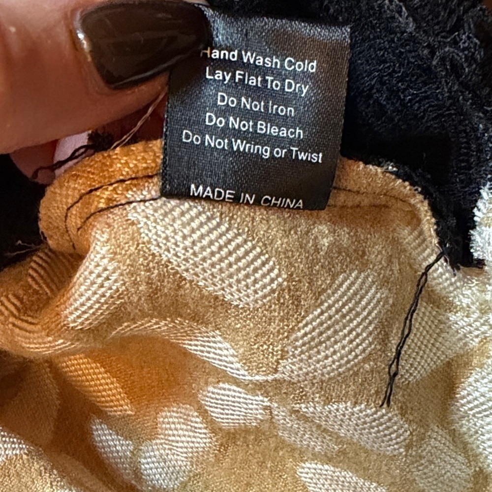 POL Cropped Jacket - NWT - Picture 9 of 9
